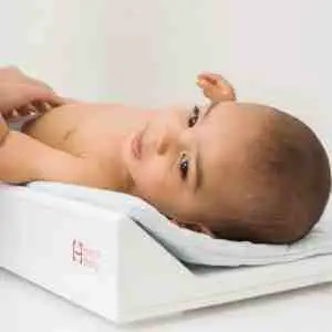 Hatch vs. Keekaroo: The Best Changing Pad for Your Baby